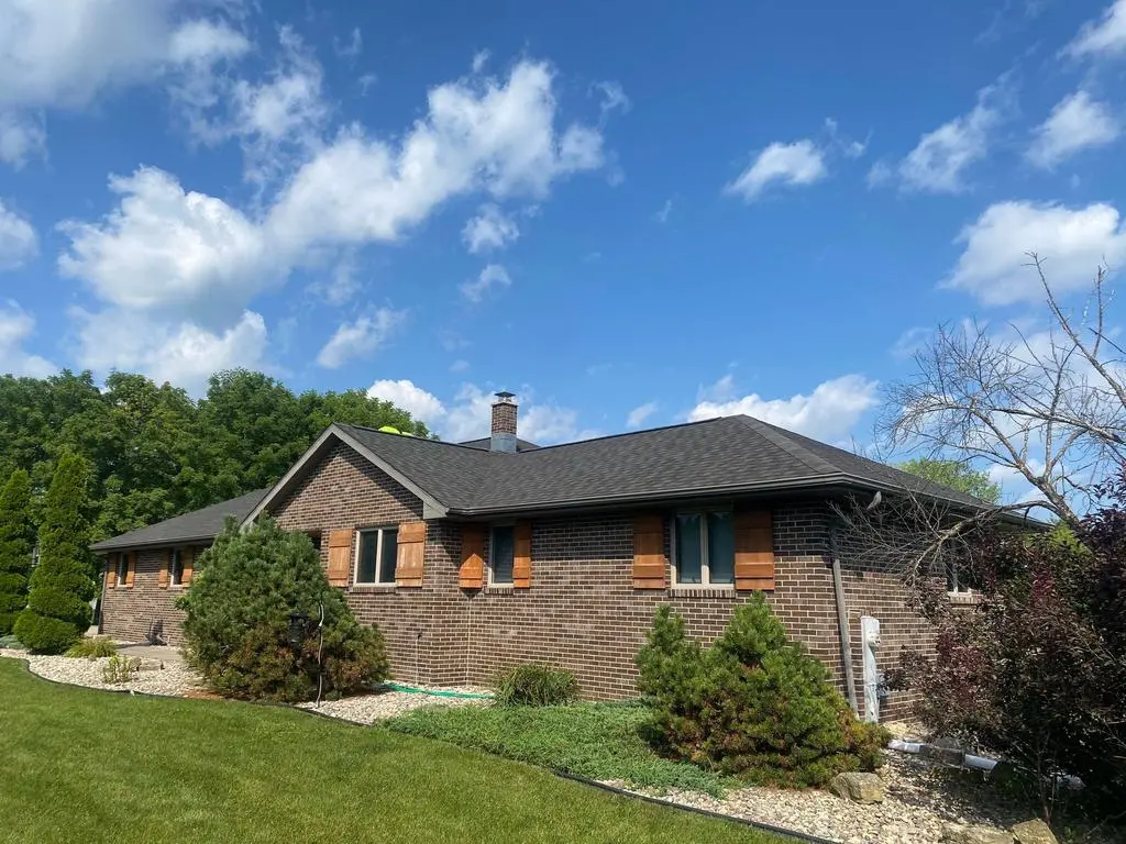 After image of Neenah Roof install